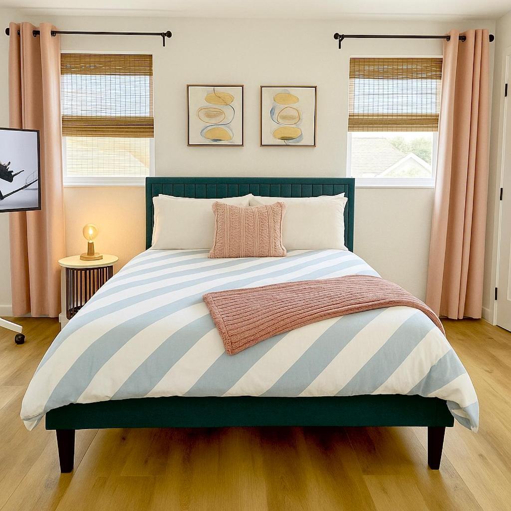 Convenient Downtown Stays Хюстън Екстериор снимка